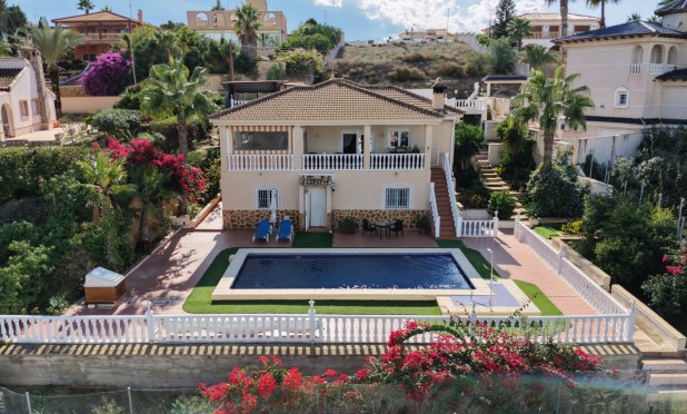 Resale - Villa - Algorfa - Montemar