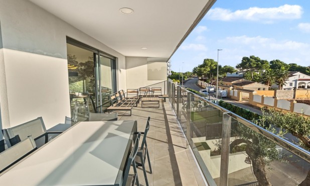 Resale - Apartment / flat - Dehesa de Campoamor - Campoamor
