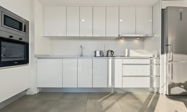 Resale - Apartment / flat - Dehesa de Campoamor - Campoamor