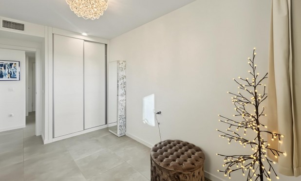 Resale - Apartment / flat - Dehesa de Campoamor - Campoamor