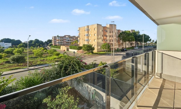 Resale - Apartment / flat - Dehesa de Campoamor - Campoamor