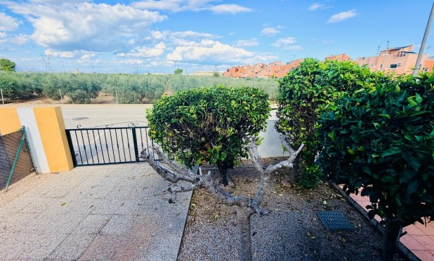 Herverkoop - Villa - Montesinos - La Herrada