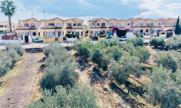 Herverkoop - Villa - Montesinos - La Herrada