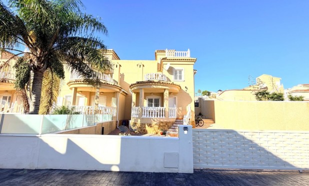 Odsprzedaż - Villa - Ciudad Quesada - La Marquesa Golf