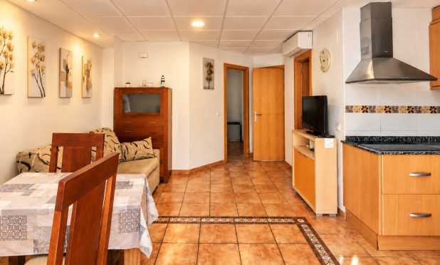 Resale - Apartment / flat - Denia - Les Marines - Las Marinas