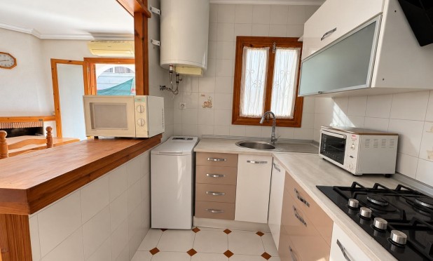 Odsprzedaż - Daszek - Torrevieja - Los Europeos