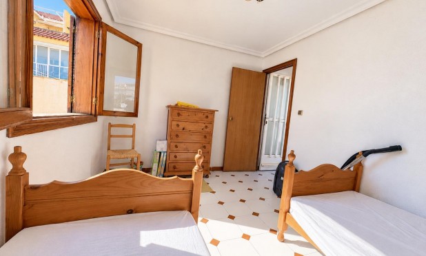 Odsprzedaż - Daszek - Torrevieja - Los Europeos