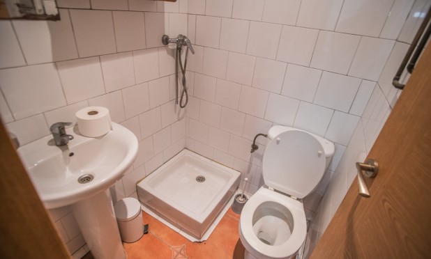 Resale - COMMERCIAL PROPERTY - Orihuela - Los Balcones Y los Altos