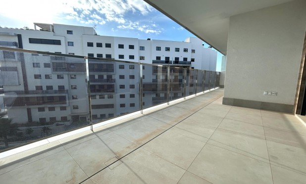 Resale - Apartment / flat - Orihuela Costa - Altos de Campoamor