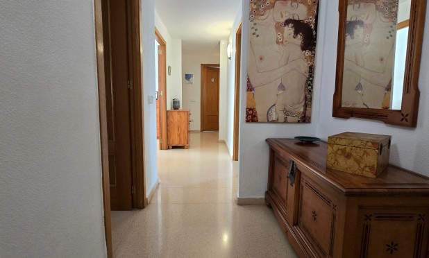 Resale - Apartment / flat - Benidorm - Levante