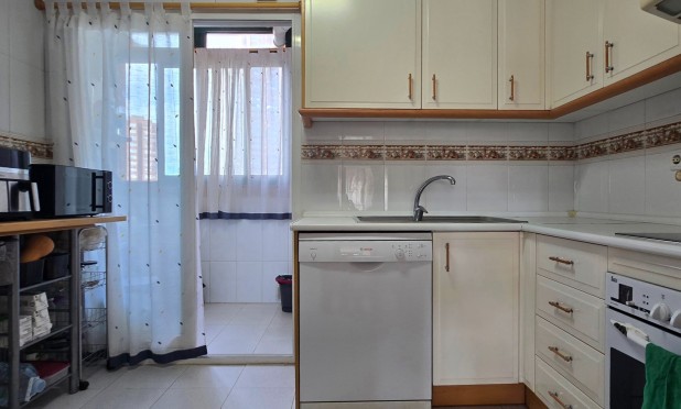 Resale - Apartment / flat - Benidorm - Levante