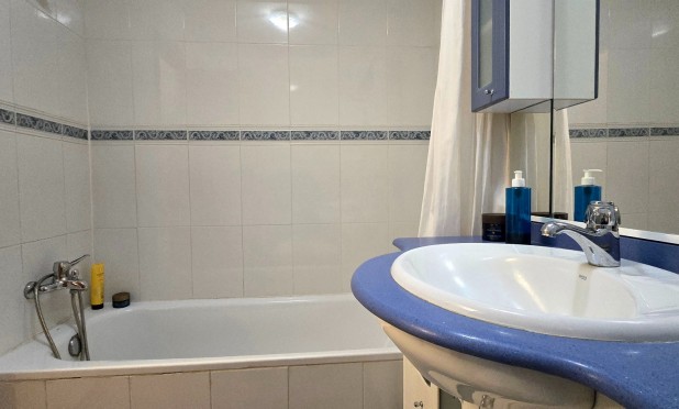 Resale - Apartment / flat - Benidorm - Levante