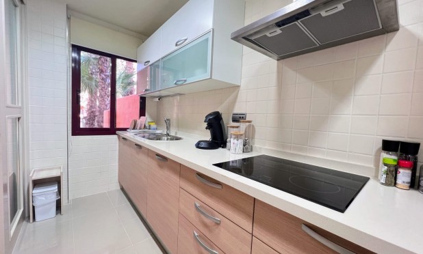 Resale - Apartment / flat - Los Alcazares - Los Narejos