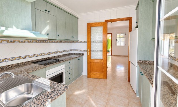 Resale - Townhouse - Torrevieja - El limonar