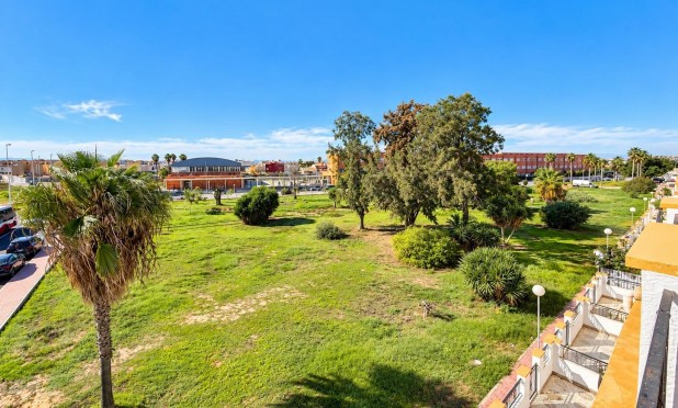 Resale - Townhouse - Torrevieja - El limonar
