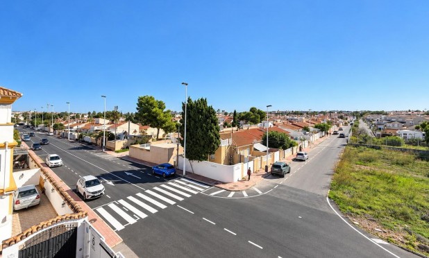 Resale - Townhouse - Torrevieja - El limonar