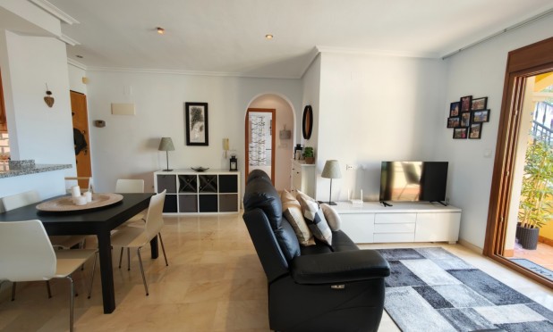 Resale - Apartment / flat - Algorfa - La Finca Golf Resort