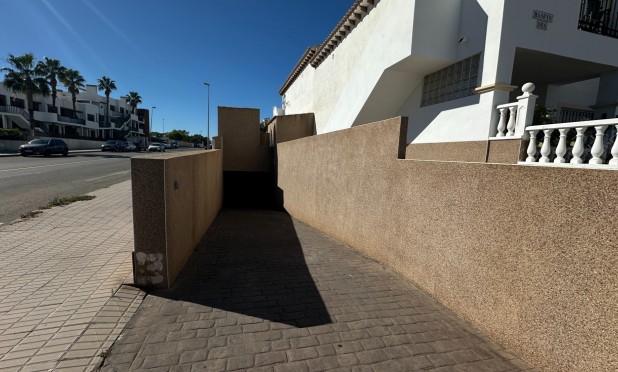 Resale - Townhouse - Punta Prima - La Ciñuelica