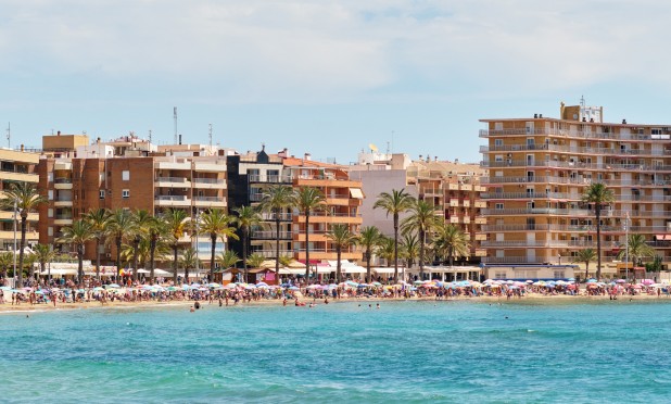 Resale - Apartment / flat - Torrevieja - El Acequión - Los Náufragos