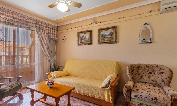 Resale - Apartment / flat - Torrevieja - La Mata