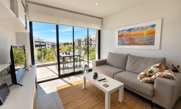 Resale - Apartment / flat - Orihuela - Villamartin