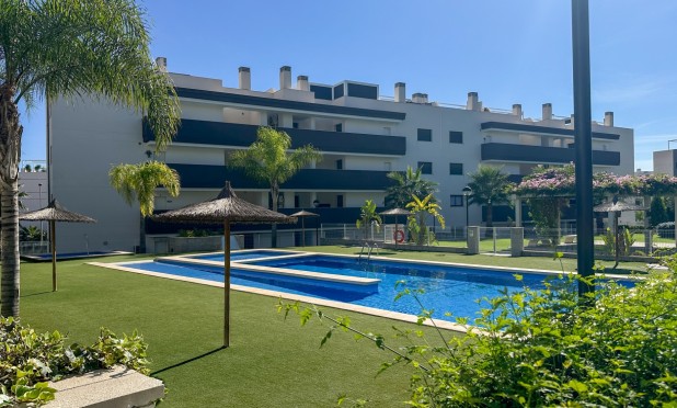 Resale - Apartment / flat - Orihuela - Villamartin
