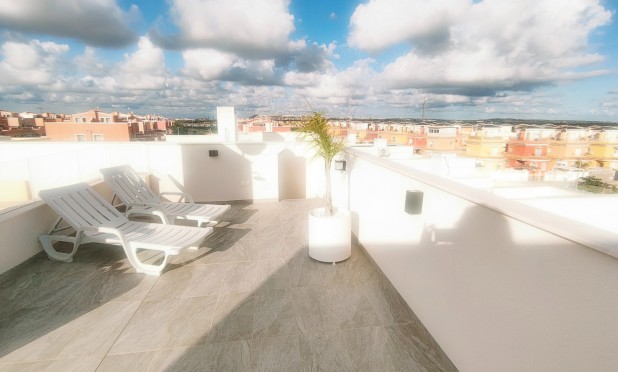 Resale - Villa - Los Montesinos - La Herrada