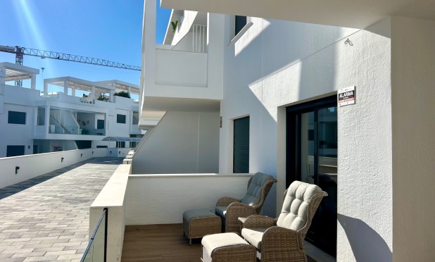 Resale - Apartment / flat - Orihuela Costa - Los Balcones