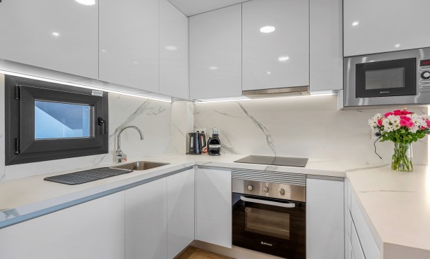 Resale - Apartment / flat - Orihuela Costa - Los Balcones