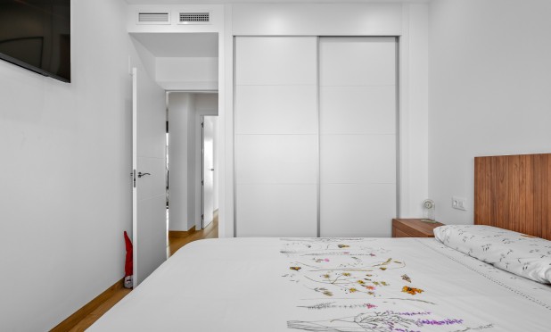 Resale - Apartment / flat - Orihuela Costa - Los Balcones