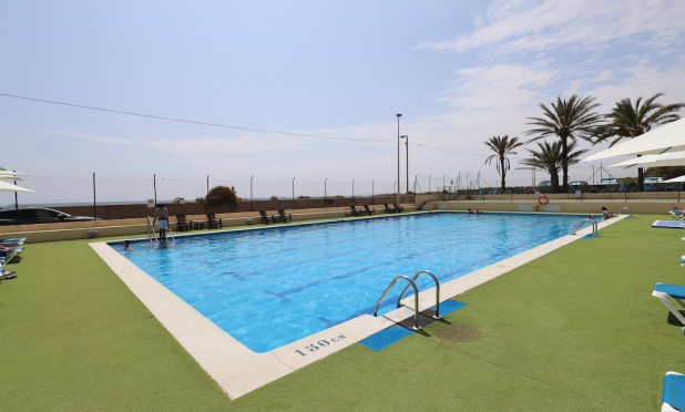 Resale - Apartment / flat - Alicante - Barrio Obrero