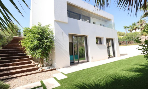 Reventa - Villa - San Miguel de Salinas - Las colinas golf and country club