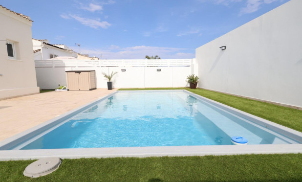 Reventa - Villa - Torrevieja - San luis