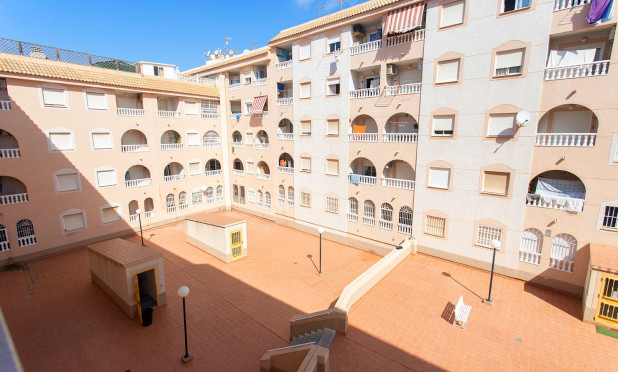 Wiederverkauf - Wohnung - Torrevieja - Centro