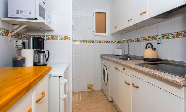 Wiederverkauf - Wohnung - Torrevieja - Centro