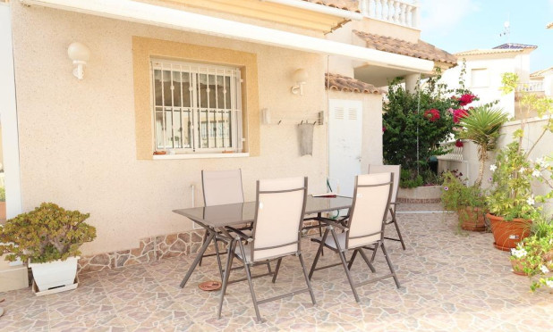 Wiederverkauf - Villa - Orihuela Costa - Playa Flamenca