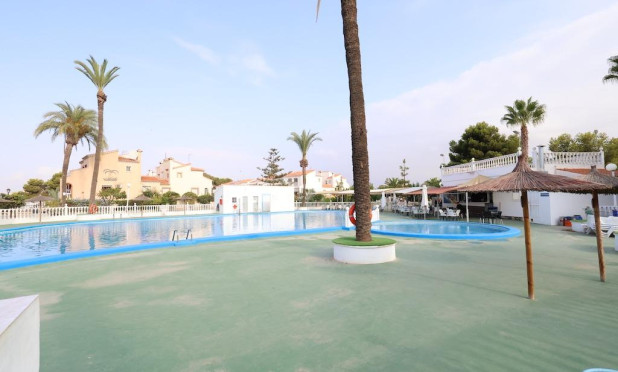 Herverkoop - Semi Detached Villa - Torrevieja - Torretas