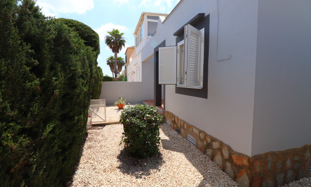 Herverkoop - Detached Villa - Algorfa - Montebello