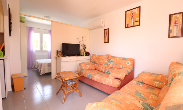 Herverkoop - Detached Villa - Algorfa - Montebello