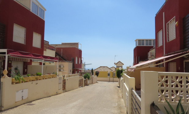 Resale - Townhouse - Orihuela - Villamartin