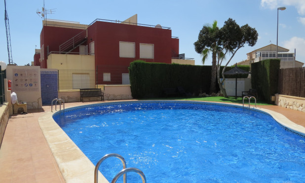 Resale - Townhouse - Orihuela - Villamartin