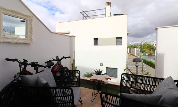 Resale - Apartment / flat - Pilar de La Horadada - Pilar de La Horadada - Town