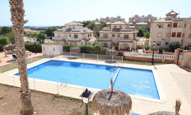 Resale - Townhouse - Orihuela Costa - Montezenia