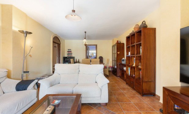 Resale - Apartment / flat - Punta Prima - El Acequión