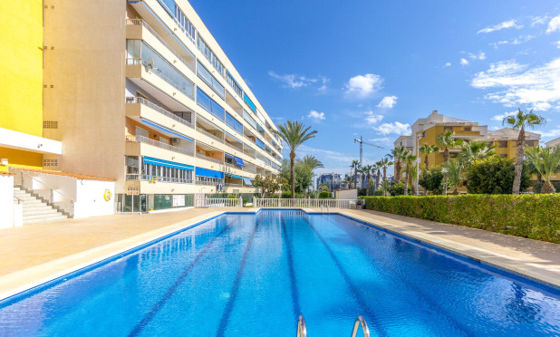 Resale - Apartment / flat - Punta Prima - El Acequión