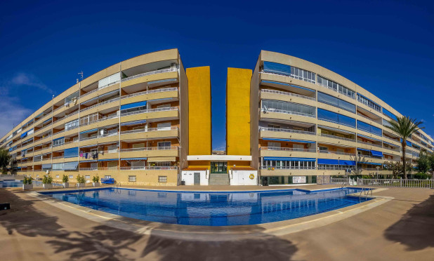 Resale - Apartment / flat - Punta Prima - El Acequión