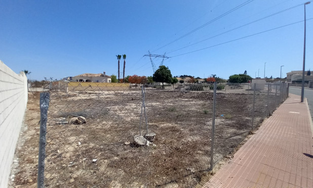 Resale - Plot / Land - San Fulgencio