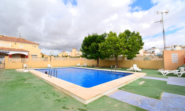 Resale - Townhouse - Orihuela Costa - Playa Flamenca