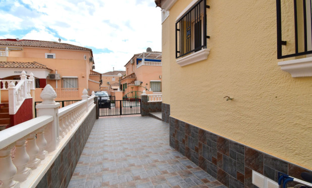 Resale - Townhouse - Orihuela Costa - Playa Flamenca