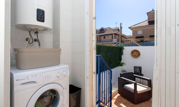 Long Term Rental - Apartment / flat - Torrevieja - La Veleta